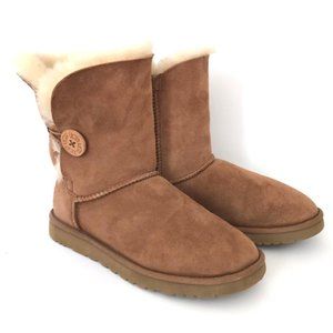 UGG Women's Bailey Button II Suede Boots